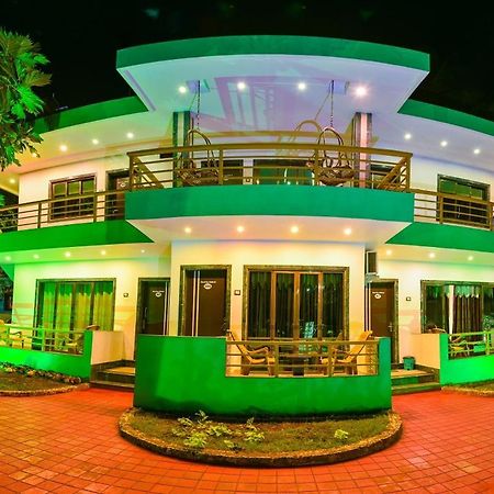 Kinara Resort Mālvan Buitenkant foto