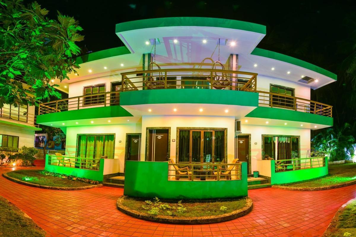 Kinara Resort Mālvan Buitenkant foto
