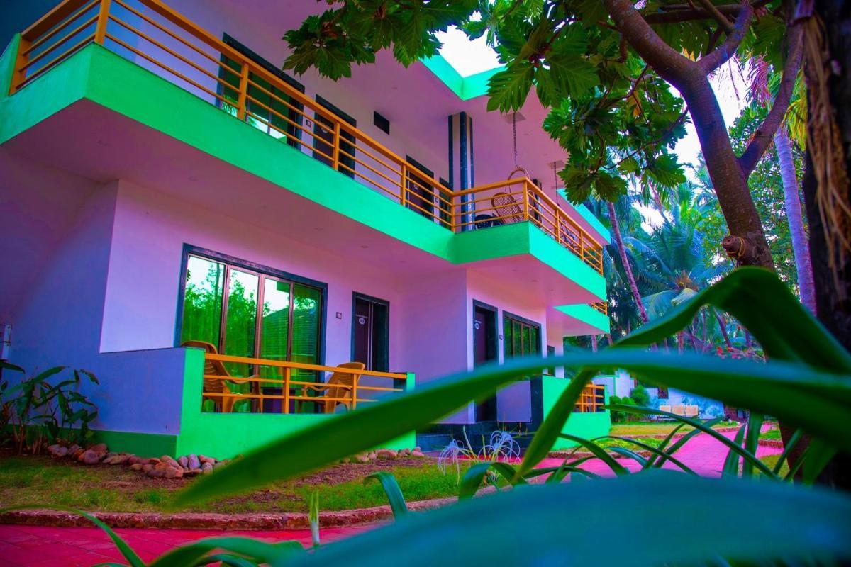Kinara Resort Mālvan Buitenkant foto