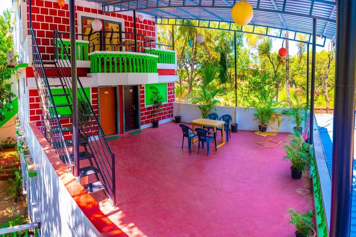 Kinara Resort Mālvan Buitenkant foto